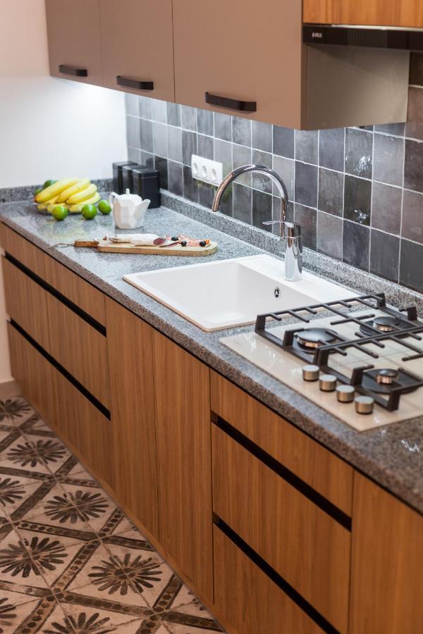 Gallery Art Apartment Λβιβ Εξωτερικό φωτογραφία