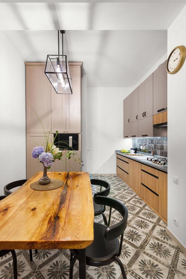 Gallery Art Apartment Λβιβ Εξωτερικό φωτογραφία
