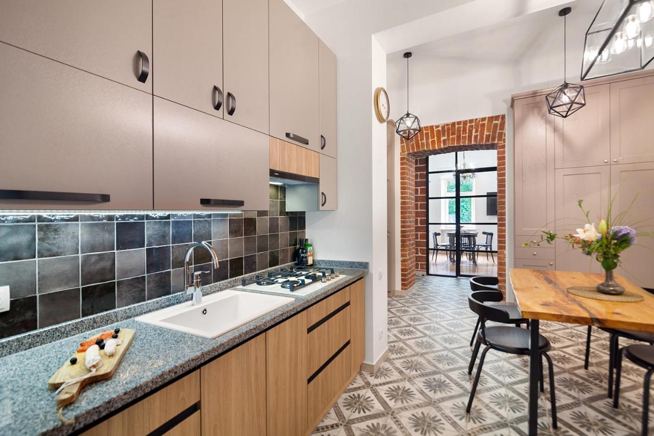 Gallery Art Apartment Λβιβ Εξωτερικό φωτογραφία